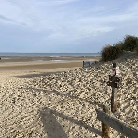 Cozy And Modern In Dunes In A Lovely Area Bray-Dunes