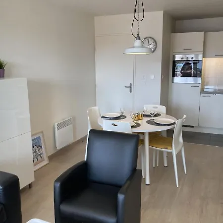 Cozy And Modern In Dunes In A Lovely Area Tatil Evi Bray-Dunes
